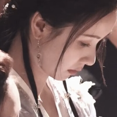 误入一则白泽神女
