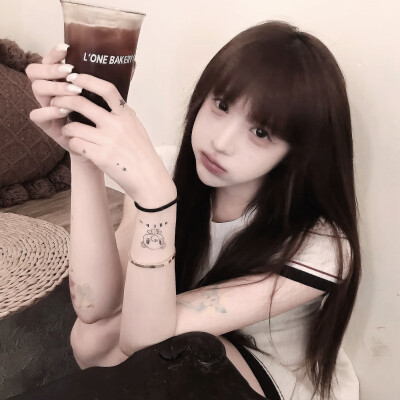 幸福停留在我的手心