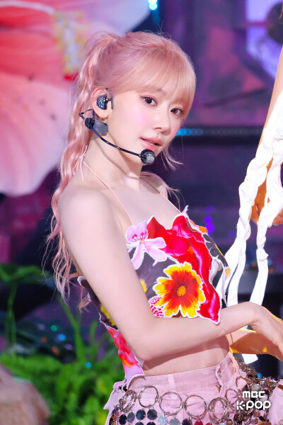 宮脇咲良