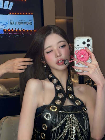 张元英 wonyoung