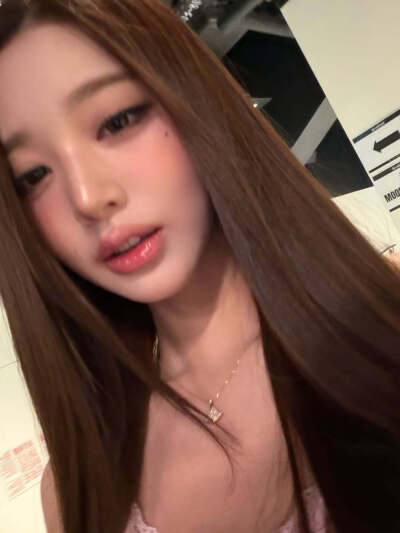 张元英 wonyoung