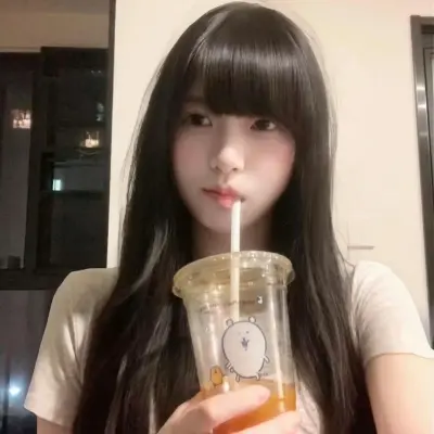 ⦁✣⦁