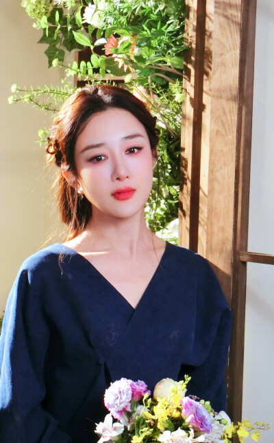 李依晓