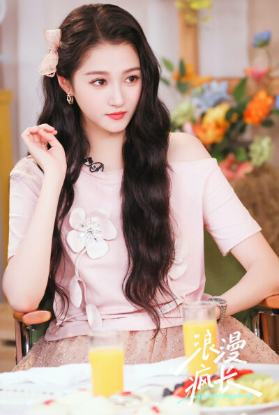 关晓彤/李昀锐