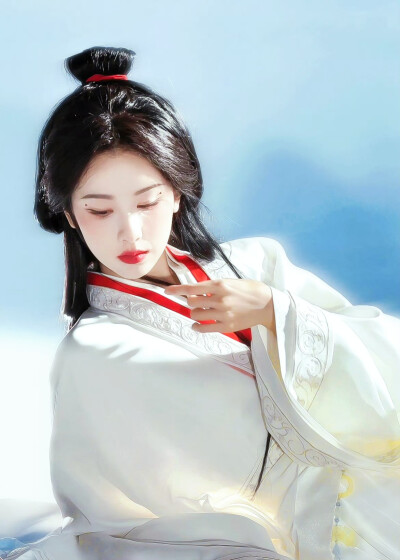 陈都灵