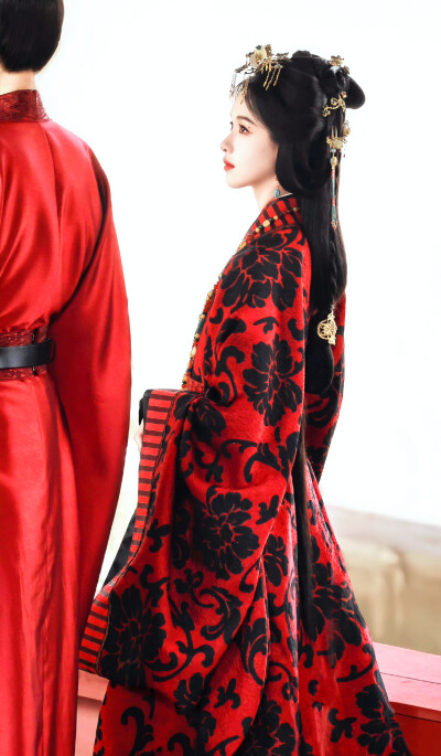 陈都灵