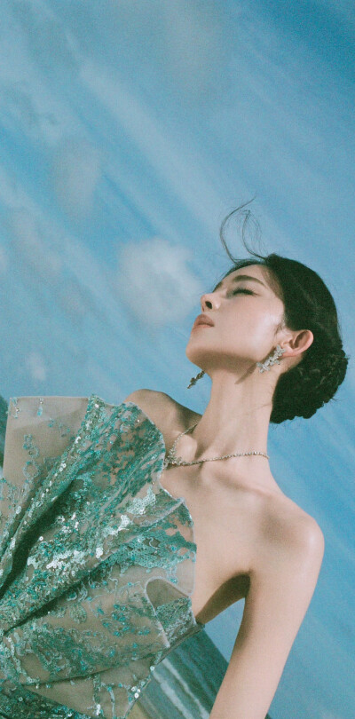 娜扎