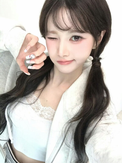 tripleS mayu高丽真友
