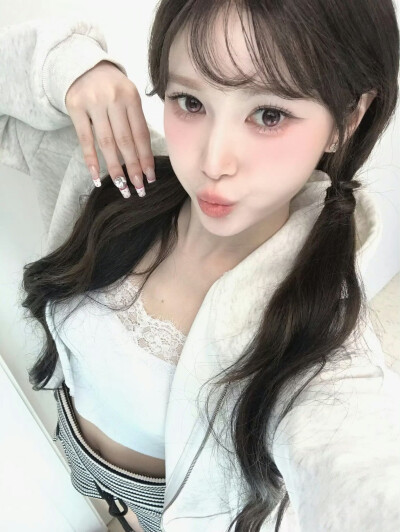 tripleS mayu高丽真友