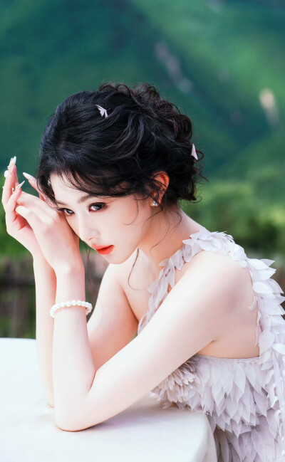 孔雪儿