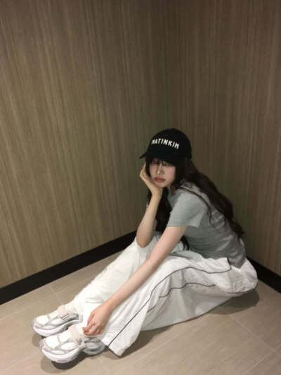 金志垣 liz