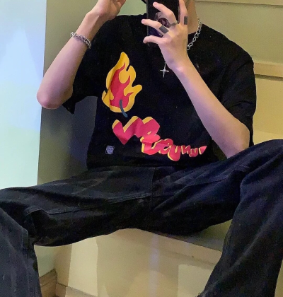 头像丨男头 一个人挺好的没有期待没有失望