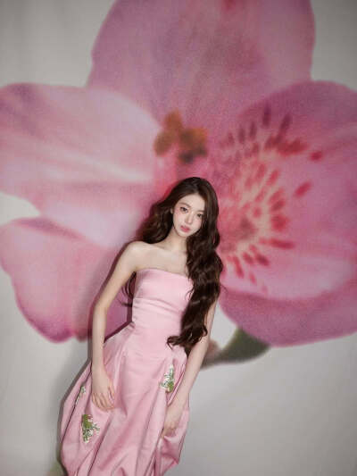 张元英 wonyoung