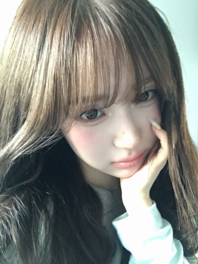 尹舒妍