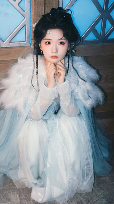 王云云