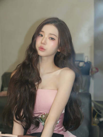 张元英 wonyoung