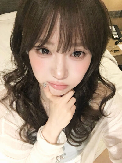 尹舒妍