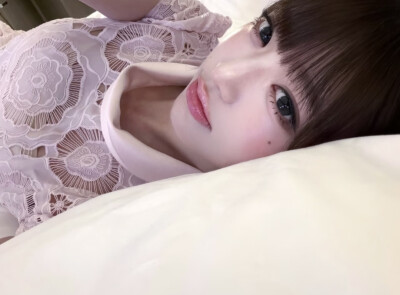 张元英