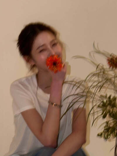 张元英 wonyoung
