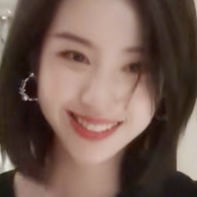 我觉得很萌啊，微修过吧我不太会这个