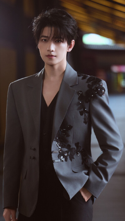 杨洋