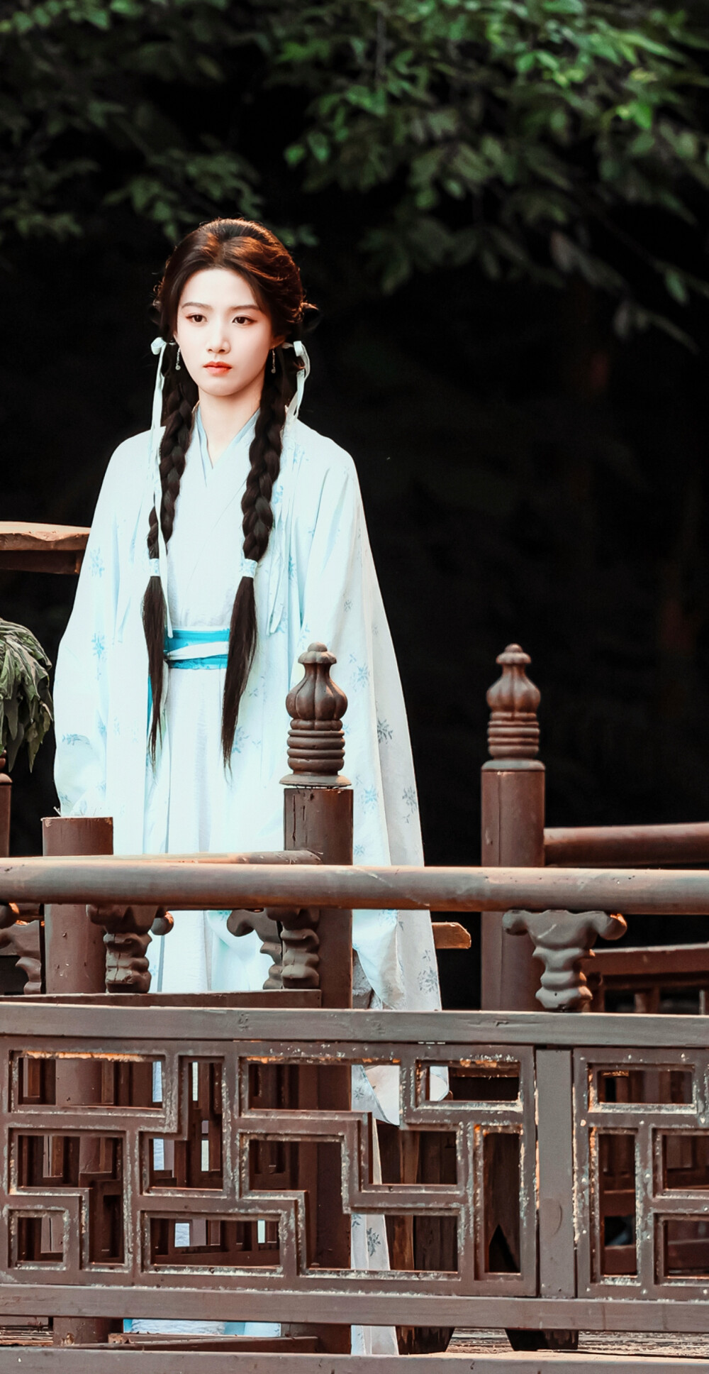 卢昱晓