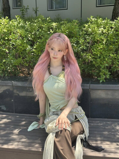 宮脇咲良INS更新