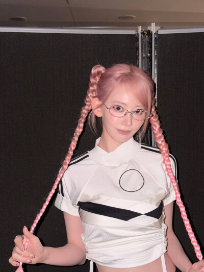 宮脇咲良INS更新