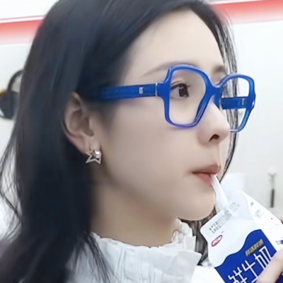 我觉得很萌啊，微修过吧我不太会这个