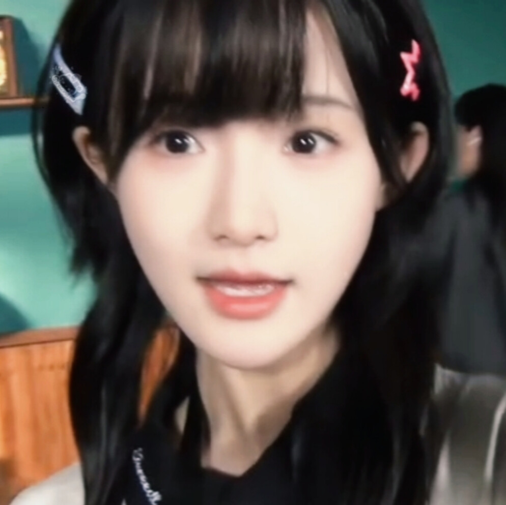 我们家小水母怎么这么可爱呀
