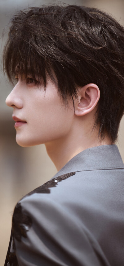 杨洋