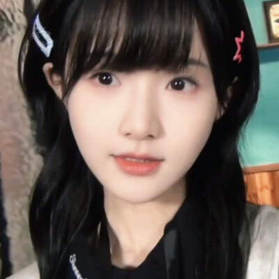 我们家小水母怎么这么可爱呀
