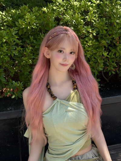 宮脇咲良INS更新