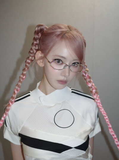 宮脇咲良INS更新