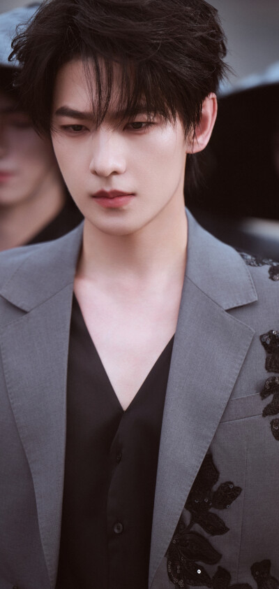 杨洋
