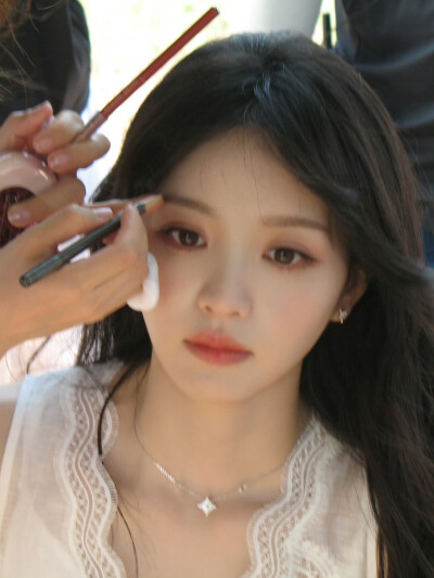田曦薇