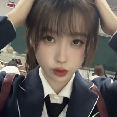 虞书欣