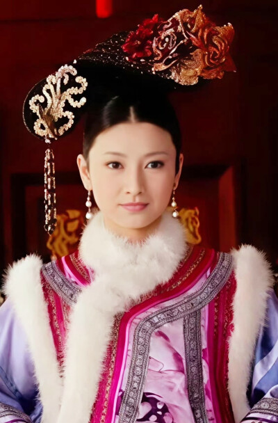 斓曦