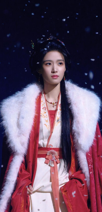 卢昱晓《何不同舟渡》南衣