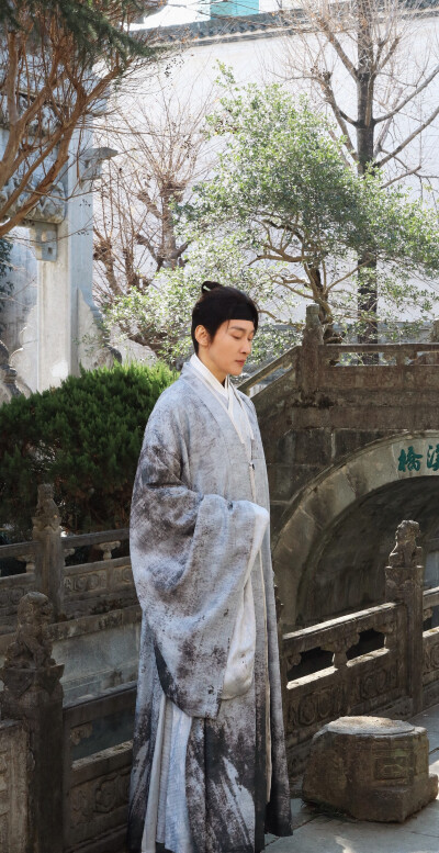 曹磊《家业》骆文松