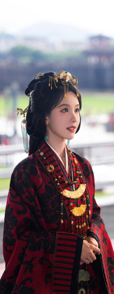 陈都灵《翘楚》楚朝
