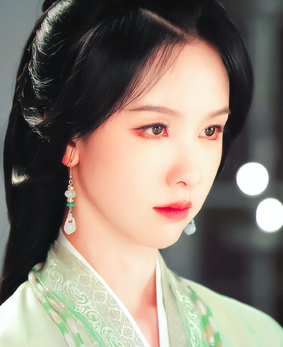 陈都灵