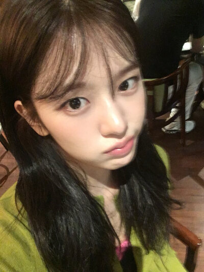 安宥真 yujin
