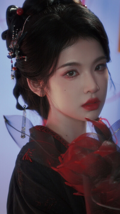 张淼怡