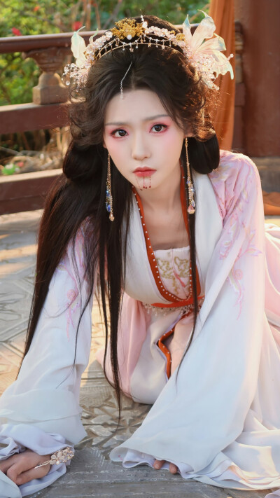 王云云