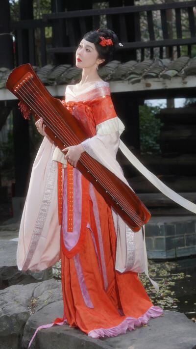 宣璐