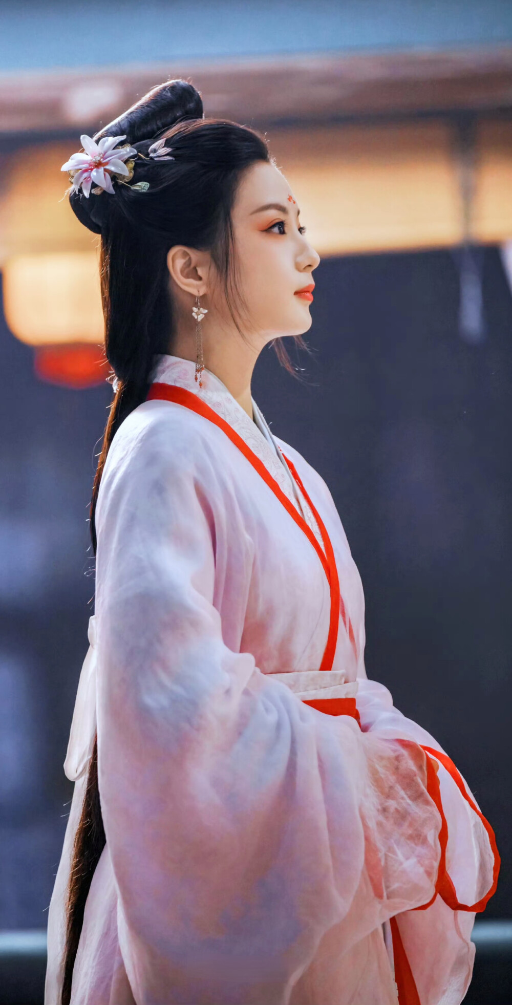张雅钦