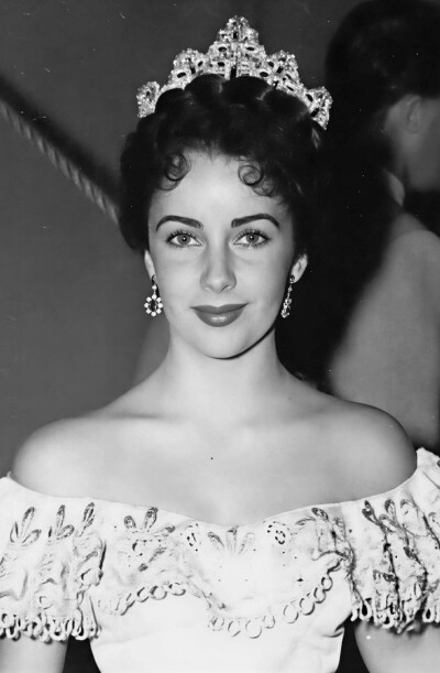Elizabeth Taylor ​​​