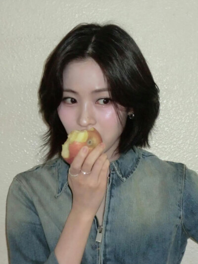 申留真INS更新