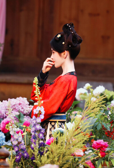 鞠婧祎